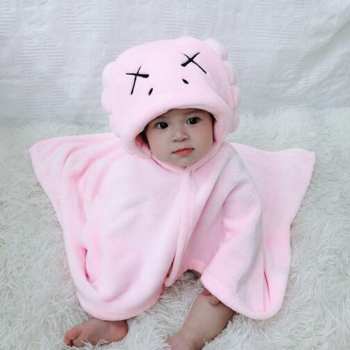 Cape Poncho à Capuche Pour Bébé Fille - Rouge Doux Avec Pompons | Taille 3 Mois à 6 Ans | Idéal Noël, Fêtes, Hiver